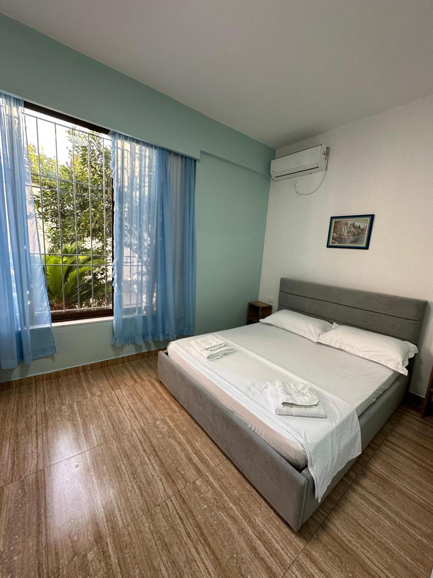Las Palmas Guesthouse Shkodra Exterior foto